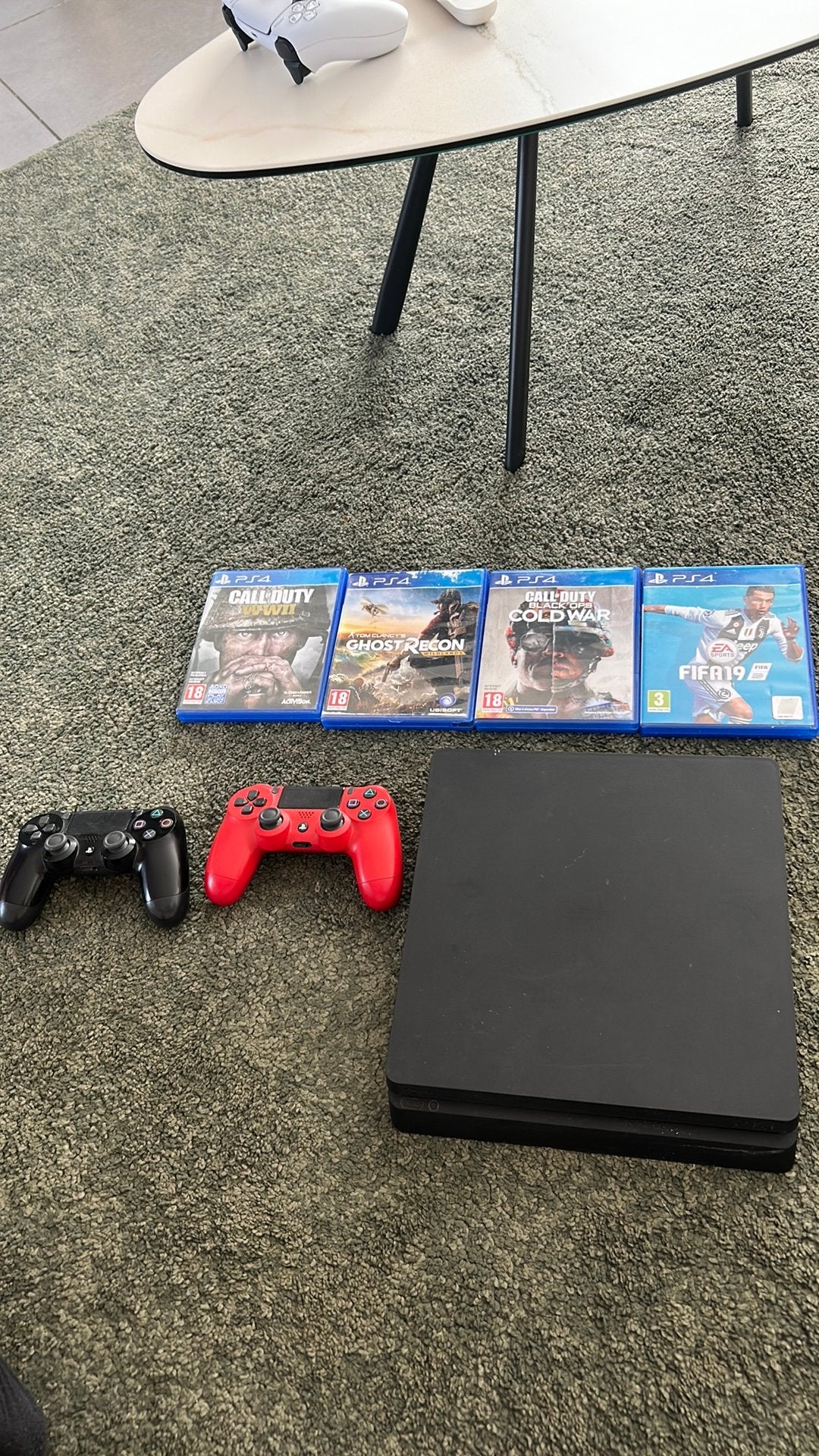 PS4 slim 500gb met spellen, Games en Spelcomputers, Met 2 controllers, Ophalen of Verzenden, Zo goed als nieuw, Slim