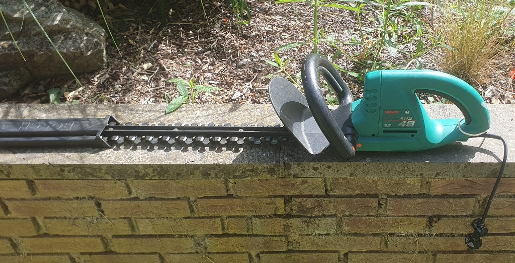 Taille haie Bosch AHS48, Enlèvement, Utilisé, Électrique, Bosh