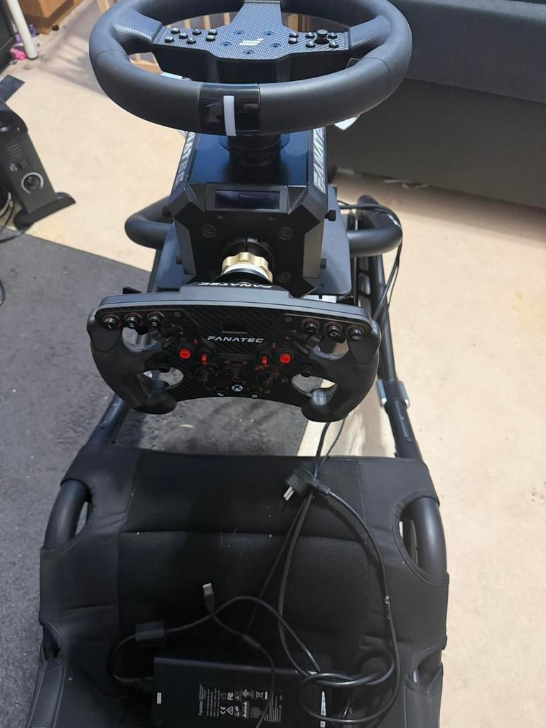 DD1 Fanatec met V3 pedals, Enlèvement, Comme neuf