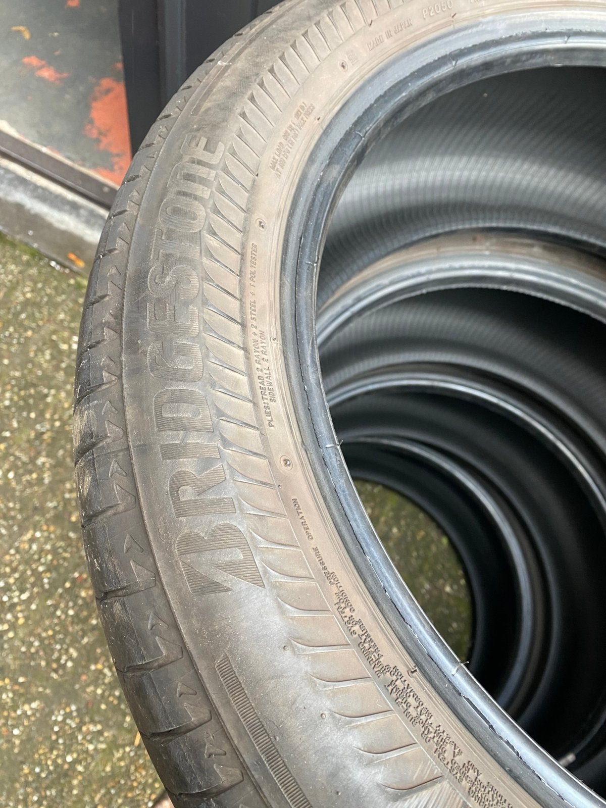4x bridgestone alenza 225/50R18 - 95V (dot5123), Autos : Pièces & Accessoires, Véhicule de tourisme, Pneus été, Enlèvement, Utilisé