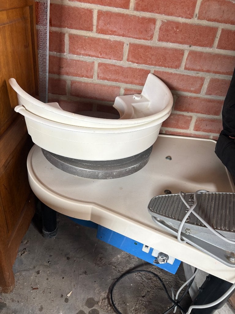 Pottenbakker draaischijf, Ophalen, Zo goed als nieuw