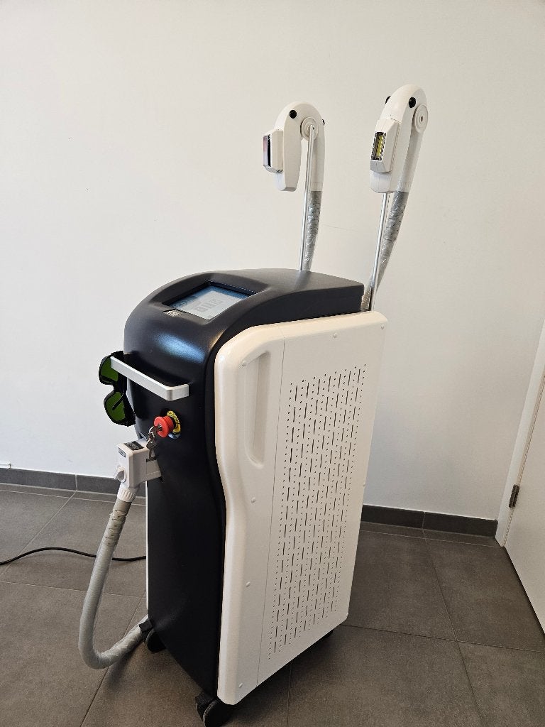 Professionele Medcos IPL SHR High Energy Nieuwstaat 08/2024, Ophalen, Zo goed als nieuw