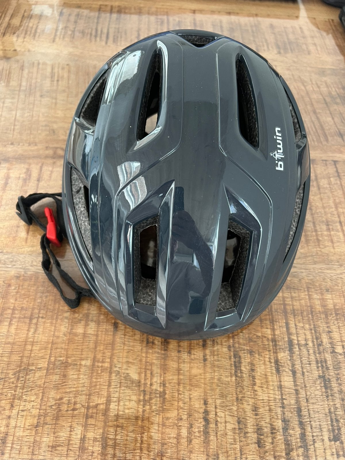 Casque velo tres bon etat Btwin decathlon, Vélos & Vélomoteurs, Enlèvement, Comme neuf, M
