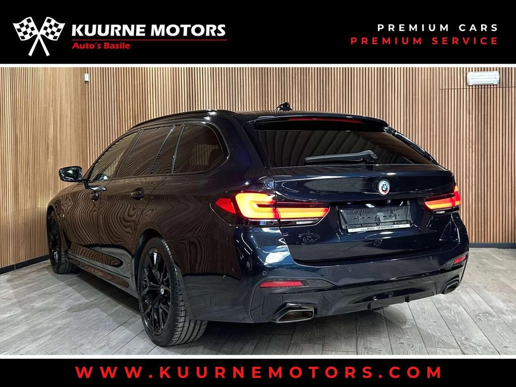 BMW 530e Touring xDrive M Pack Alu19"/Acc/Pano/Leder/Cam360/, Auto's, Automaat, Euro 6, Zwart, Leder