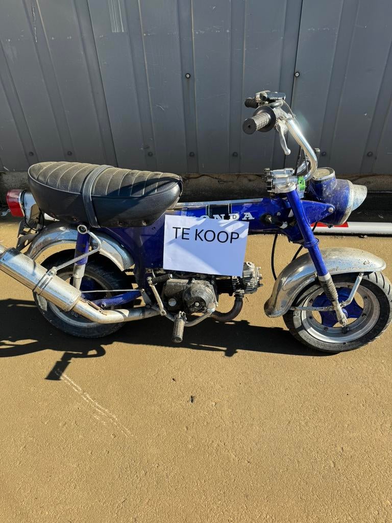 Honda dax 50 cc, Fietsen en Brommers, Ophalen, Gebruikt