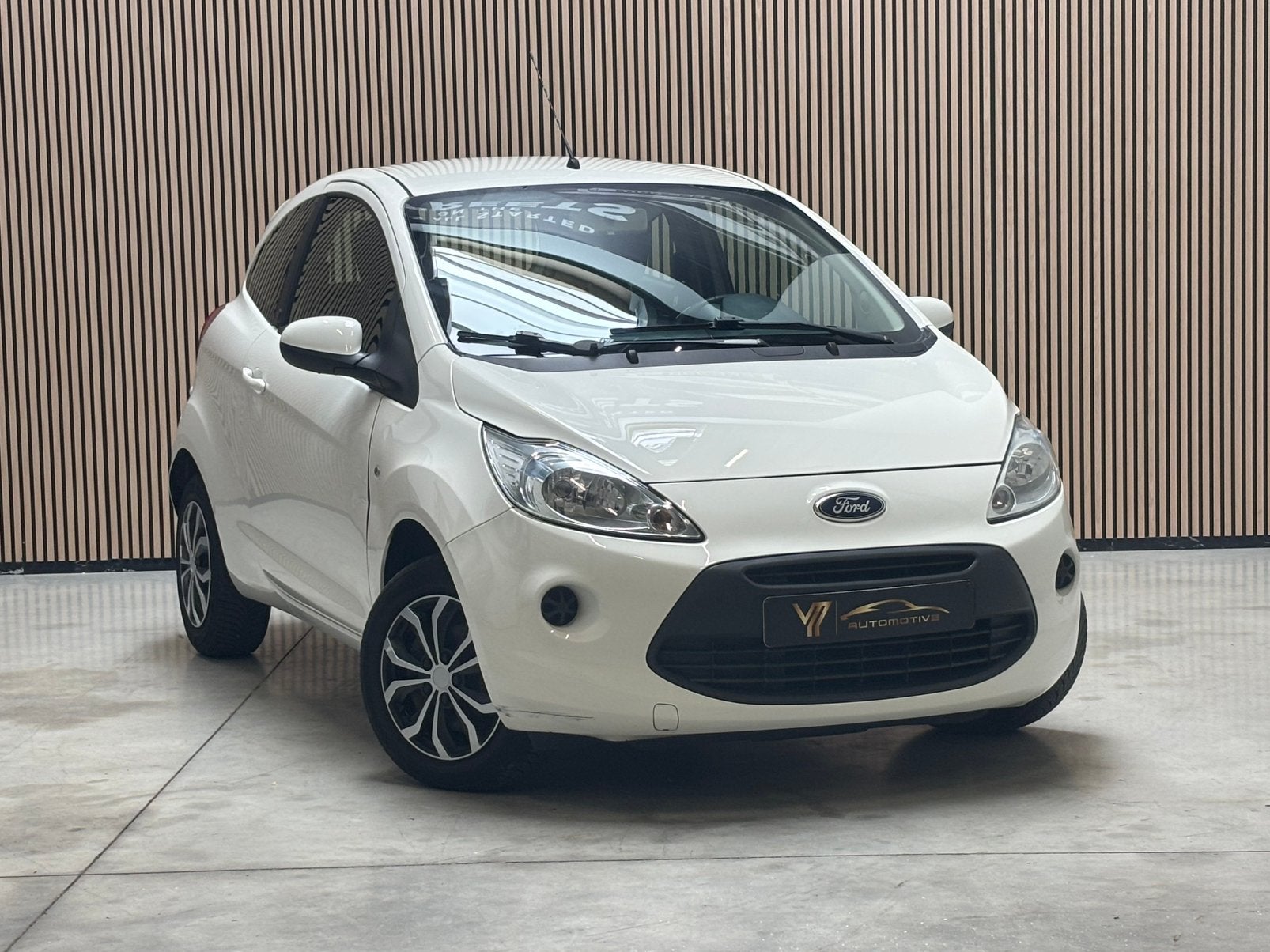 Ford ka 1.2 Champions League Edition, Auto's, Ford, Bedrijf, Ka, Airbags, Airconditioning, Bochtverlichting, Boordcomputer, Centrale vergrendeling