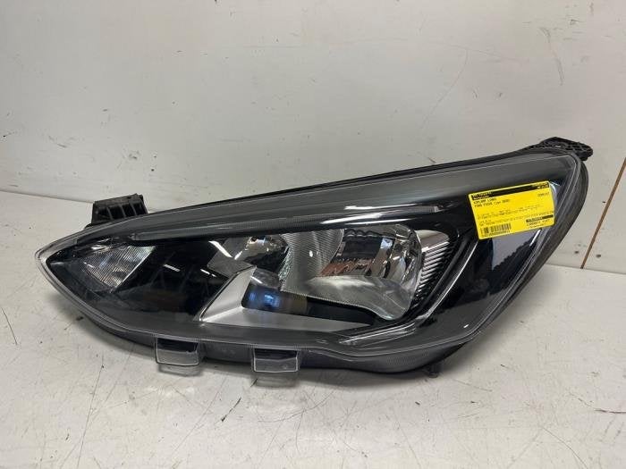 Koplamp links van een Ford Focus, Gebruikt, -, -, Ophalen of Verzenden
