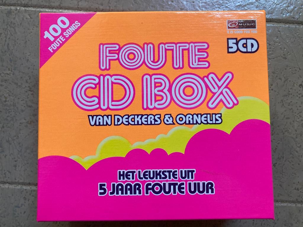 Het leukste uit 5 jaar Het Foute Uur van Qmusic, Cd's en Dvd's, Cd's | Verzamelalbums, Ophalen, Zo goed als nieuw, Pop