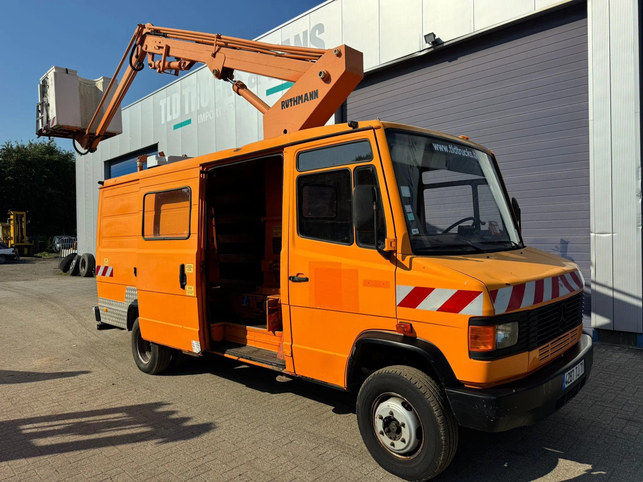 Mercedes-Benz 700-serie *709D- 10.5m SKYLIFT* (bj 1989), Achat, Entreprise, Boîte manuelle, Autres couleurs