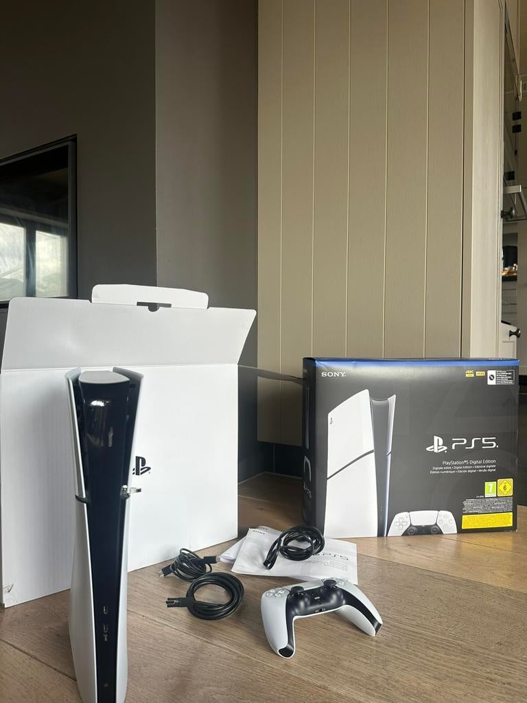 Nieuwe PS5 digital 1 TB, Games en Spelcomputers, Spelcomputers | Sony PlayStation 5, Zo goed als nieuw, Ophalen of Verzenden