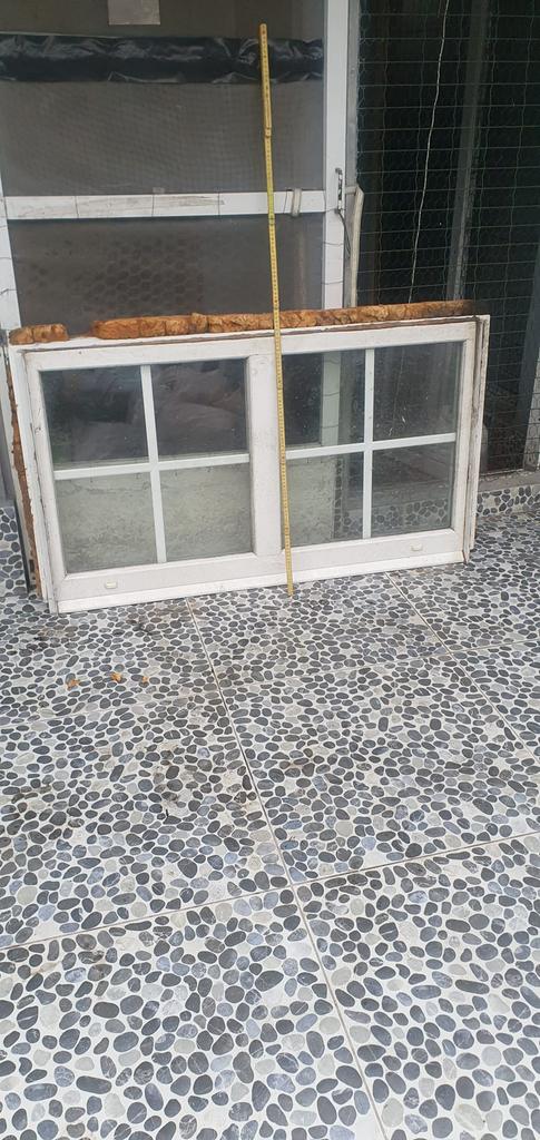 Raam, Ophalen, 80 tot 120 cm, 120 tot 160 cm, Zo goed als nieuw