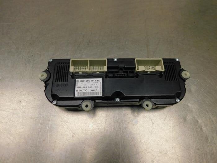 Kachel Bedieningspaneel van een Volkswagen Golf Plus, Gebruikt, -, Volkswagen, -