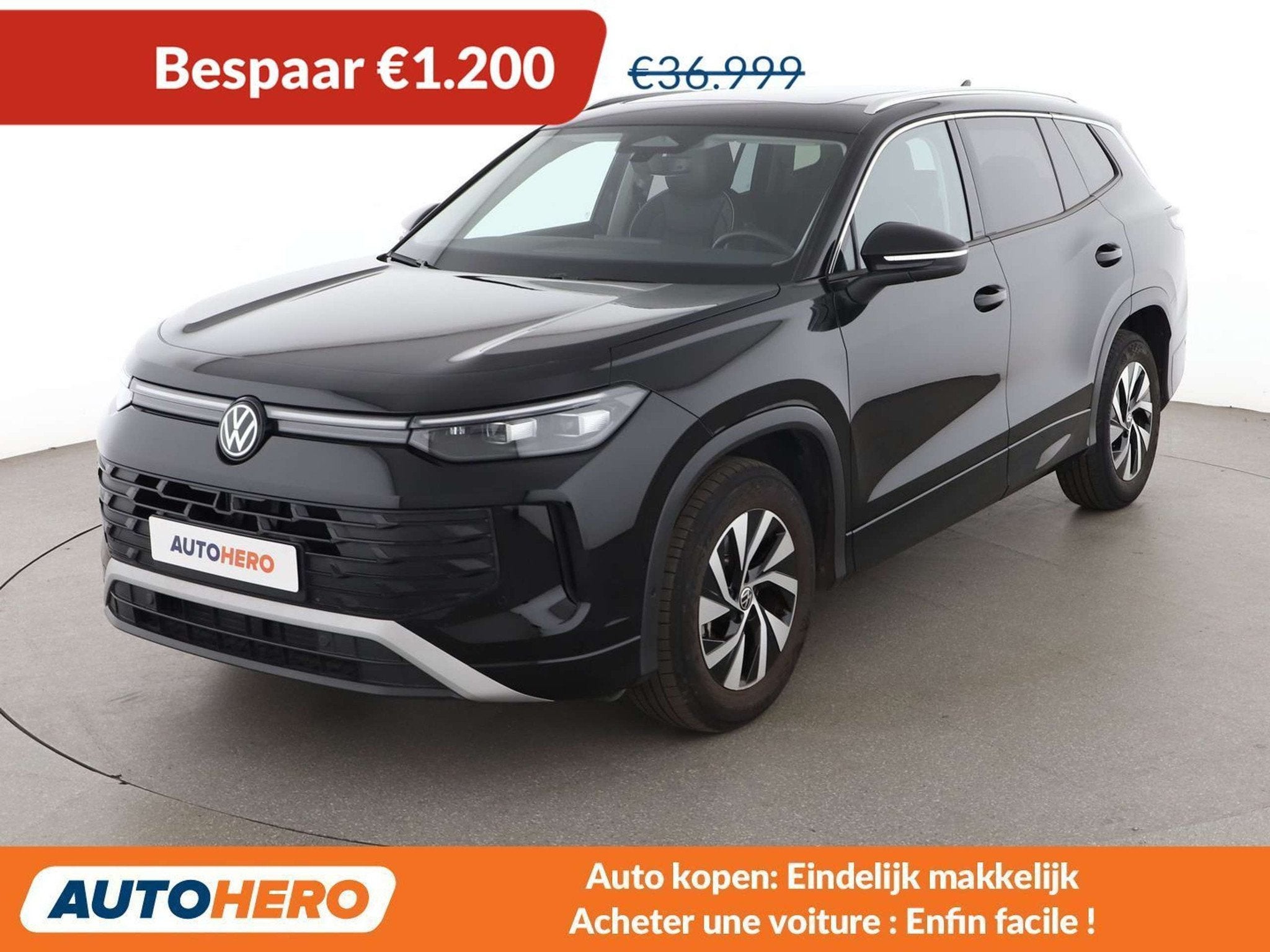 Volkswagen Tayron 1.5 eTSI Life (bj 2025, automaat), Auto's, Zwart, Leder, 5 zetels, 5 deurs