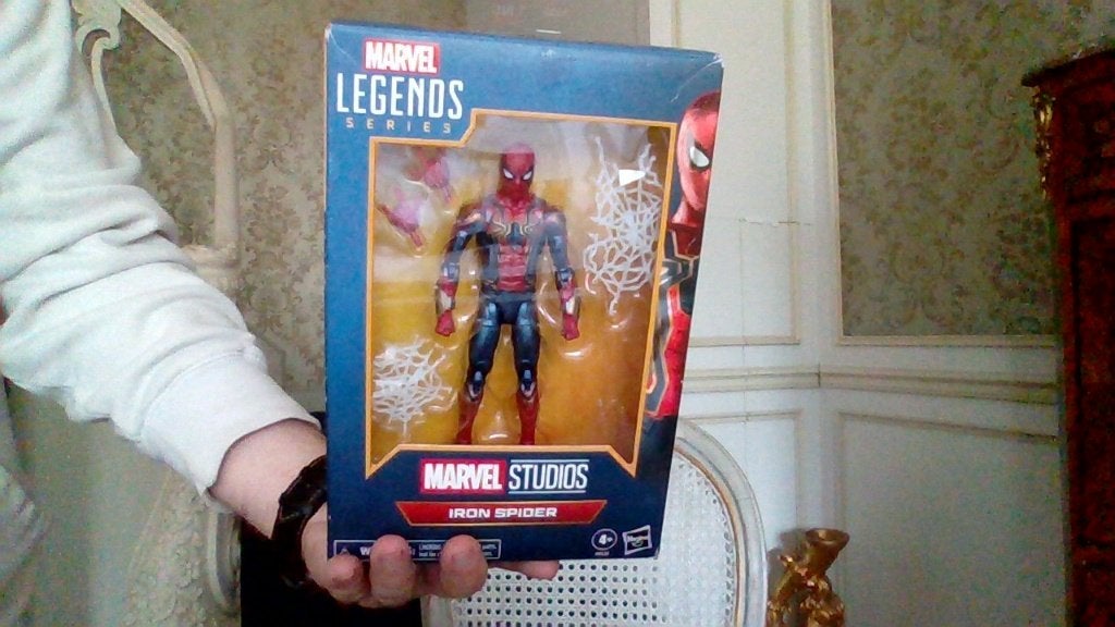 Figurine Spider-man, Enlèvement