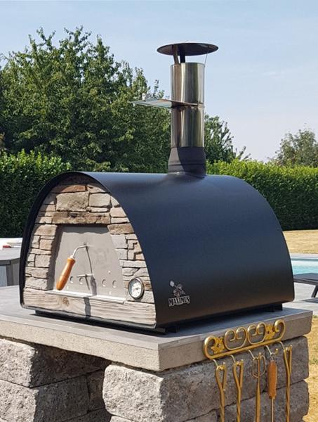 Maximus 70 pizzaoven houtgestookt 2 pizzas, Tuin en Terras, Ophalen, Nieuw