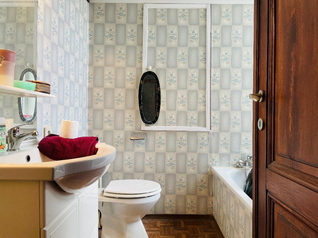 Appartement 1 chambre à proximité de la gare., 50 m² ou plus, Tournai