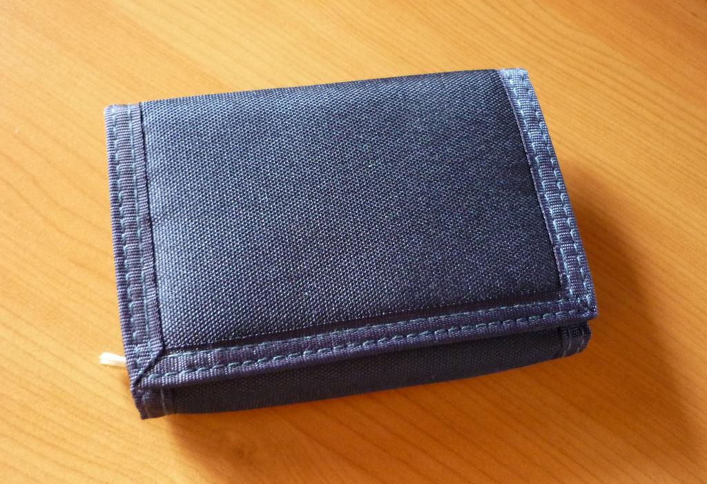 Donkerblauwe portefeuille klittenband en rits voor munten, Handtassen en Accessoires, Portemonnees, Ophalen of Verzenden