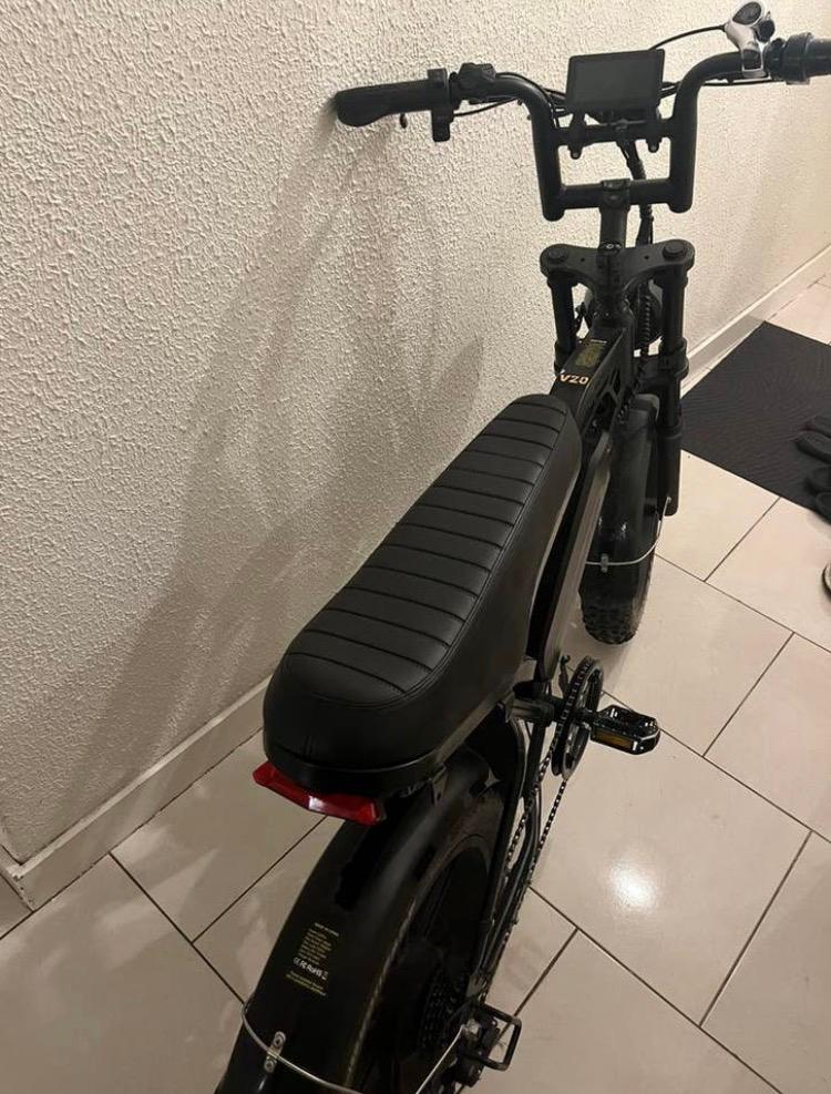 Fatbike v20!!! net nieuw, Fietsen en Brommers, Brommers | Tomos, Ophalen, Zo goed als nieuw