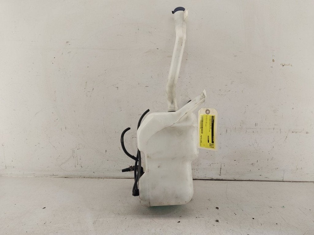 RUITENSPROEIERRESERVOIR VOOR Alfa Romeo Giulietta (940), Auto-onderdelen, Ruiten en Toebehoren, Stellantis Europe S.p.A, Gebruikt