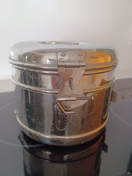 Vintage medische sterilisatie doos, Antiek en Kunst, Ophalen