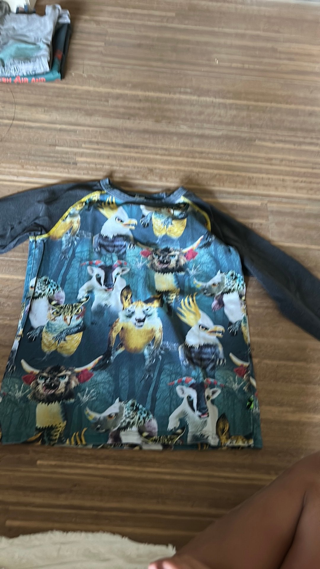 T-shirt, Kinderen en Baby's, Kinderkleding | Maat 110, Ophalen, Zo goed als nieuw