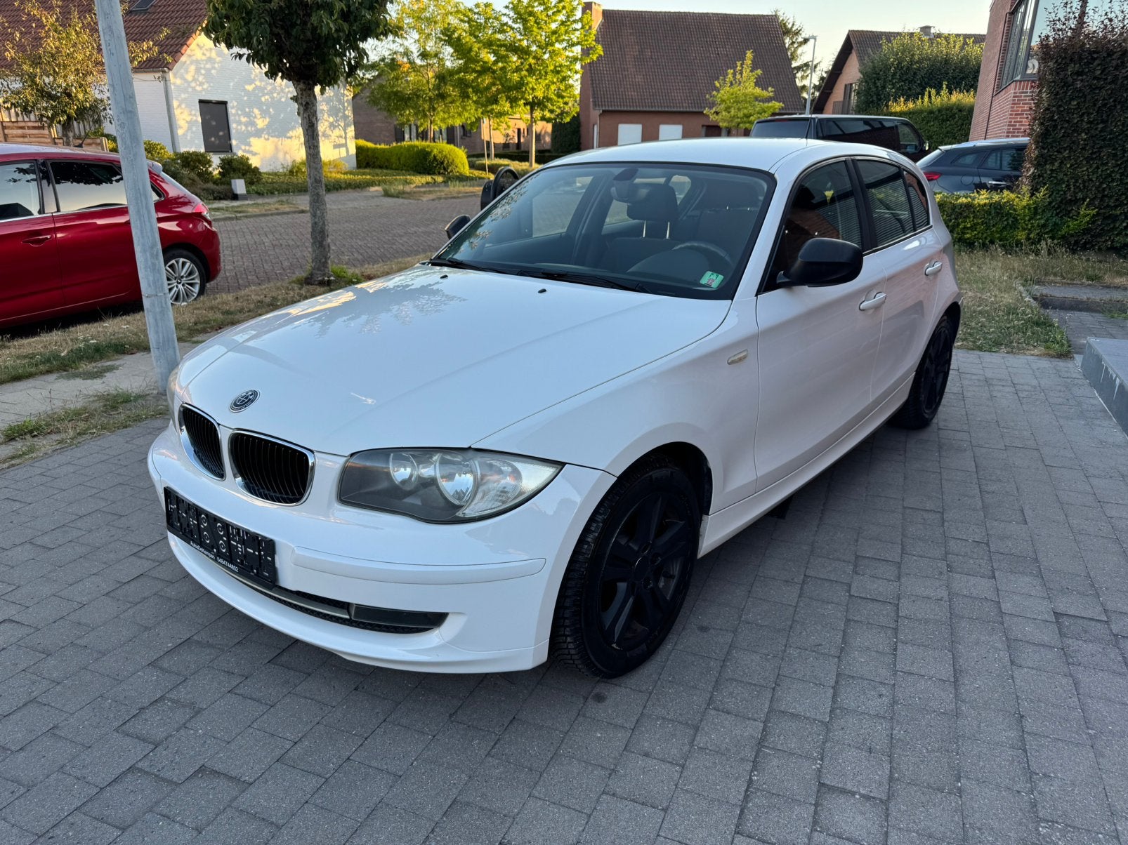 Bmw 118i Automaat  2.0 benzine, Auto's, Automaat, Euro 5, Zwart, 4 cilinders
