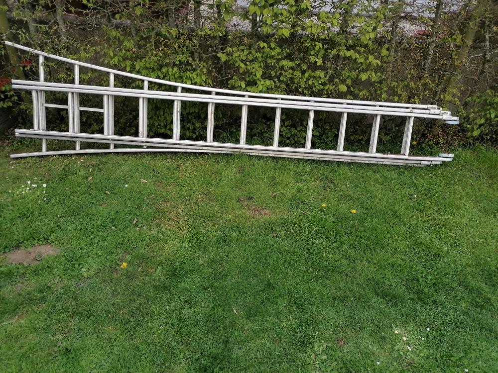 Ladder, 3 delen., Doe-het-zelf en Bouw, Ladders en Trappen, Ophalen, Gebruikt, Ladder, Opvouwbaar of Inschuifbaar