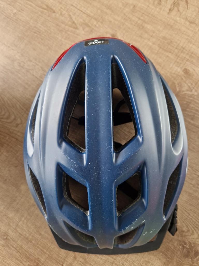 Dames fietshelm, Fietsen en Brommers, Ophalen, L