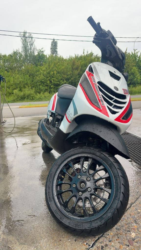Piaggio zip 172cc klasse A, Fietsen en Brommers, Ophalen, Zo goed als nieuw, Zip