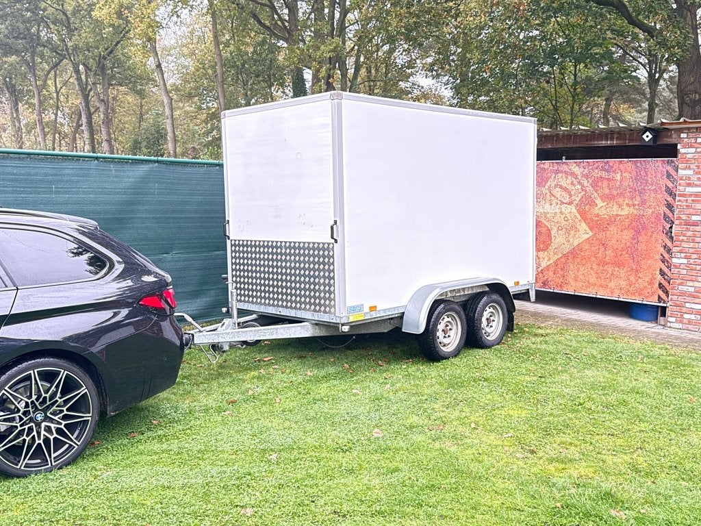 aanhangwagen, Ophalen, Gebruikt