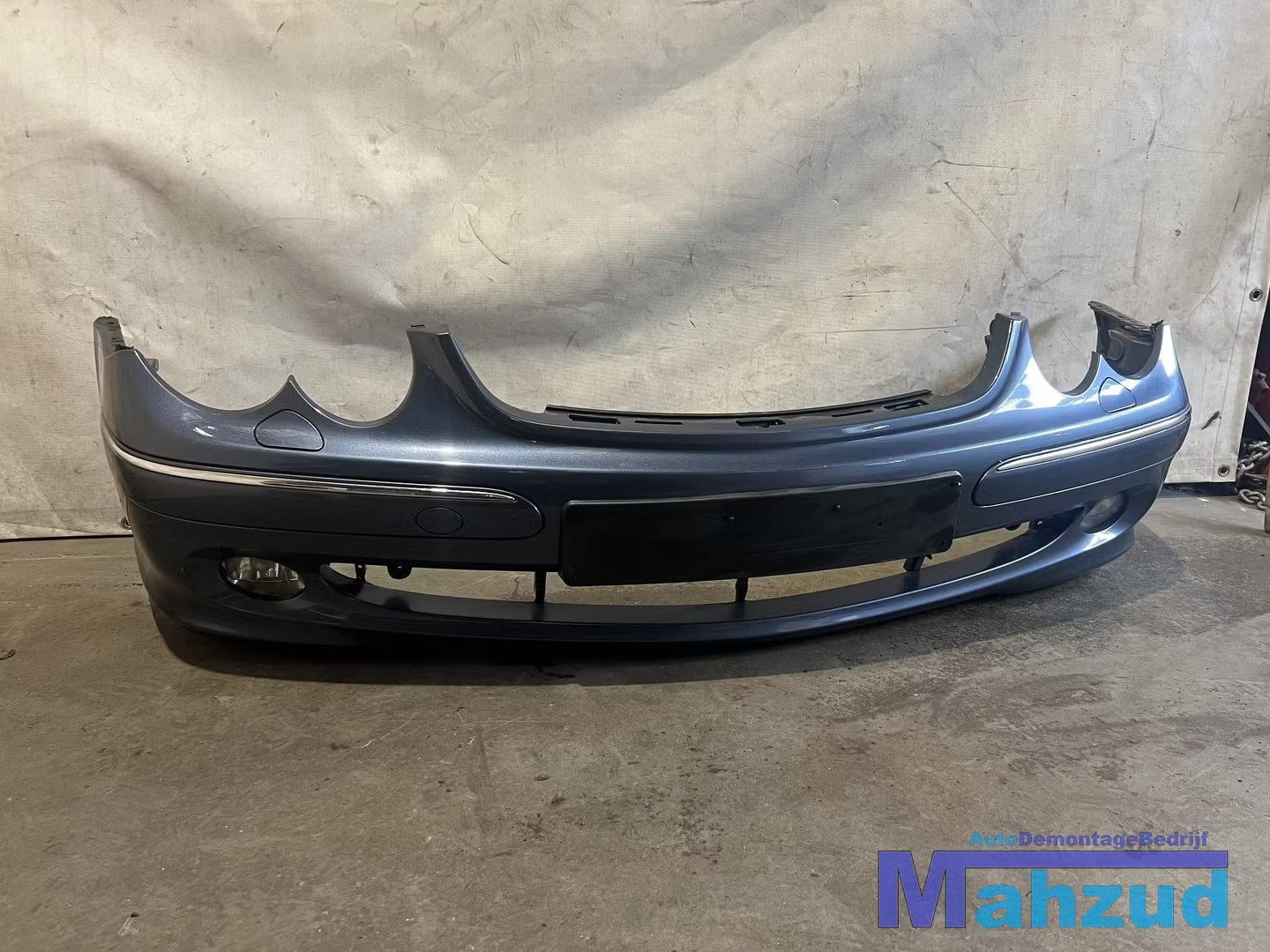 MERCEDES CLK W209 Blauw Grijs K357 voorbumper 2002-2010, Gebruikt, Mercedes-Benz AG, Voor, Mercedes-Benz