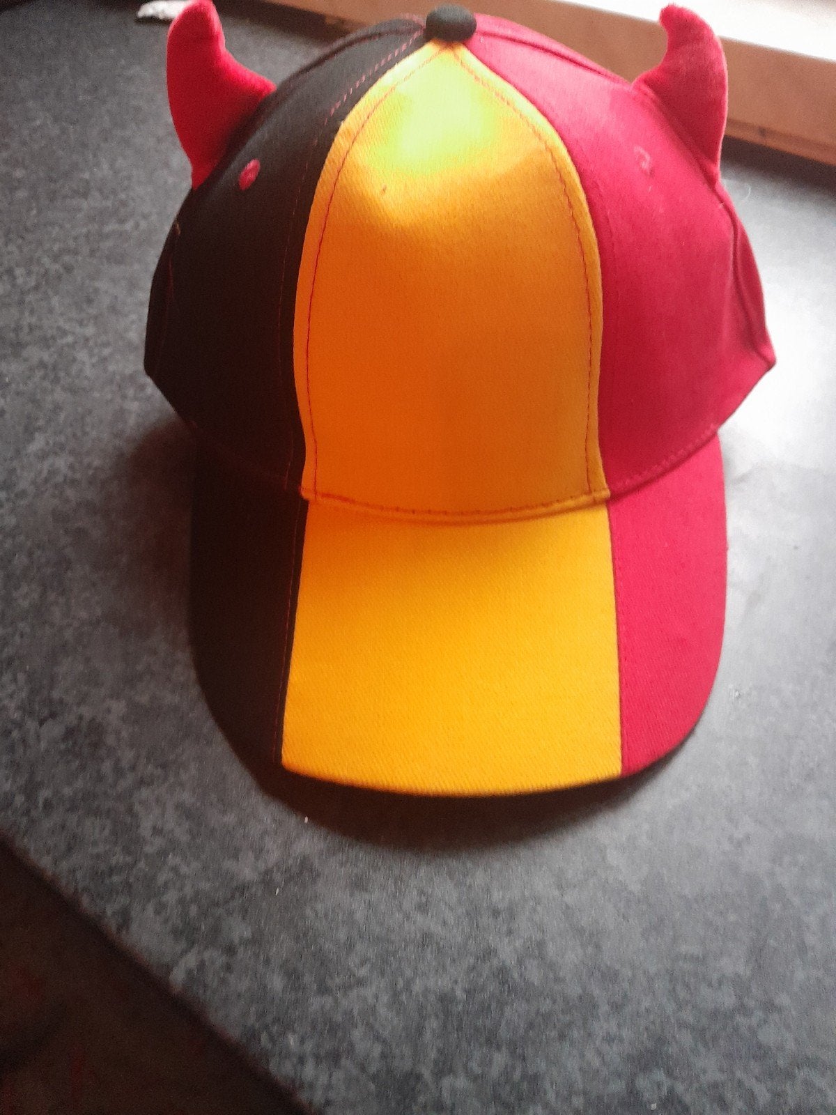 Rode duivel wk voetbal pet, Vêtements | Hommes, Chapeaux & Casquettes, Enlèvement, Casquette