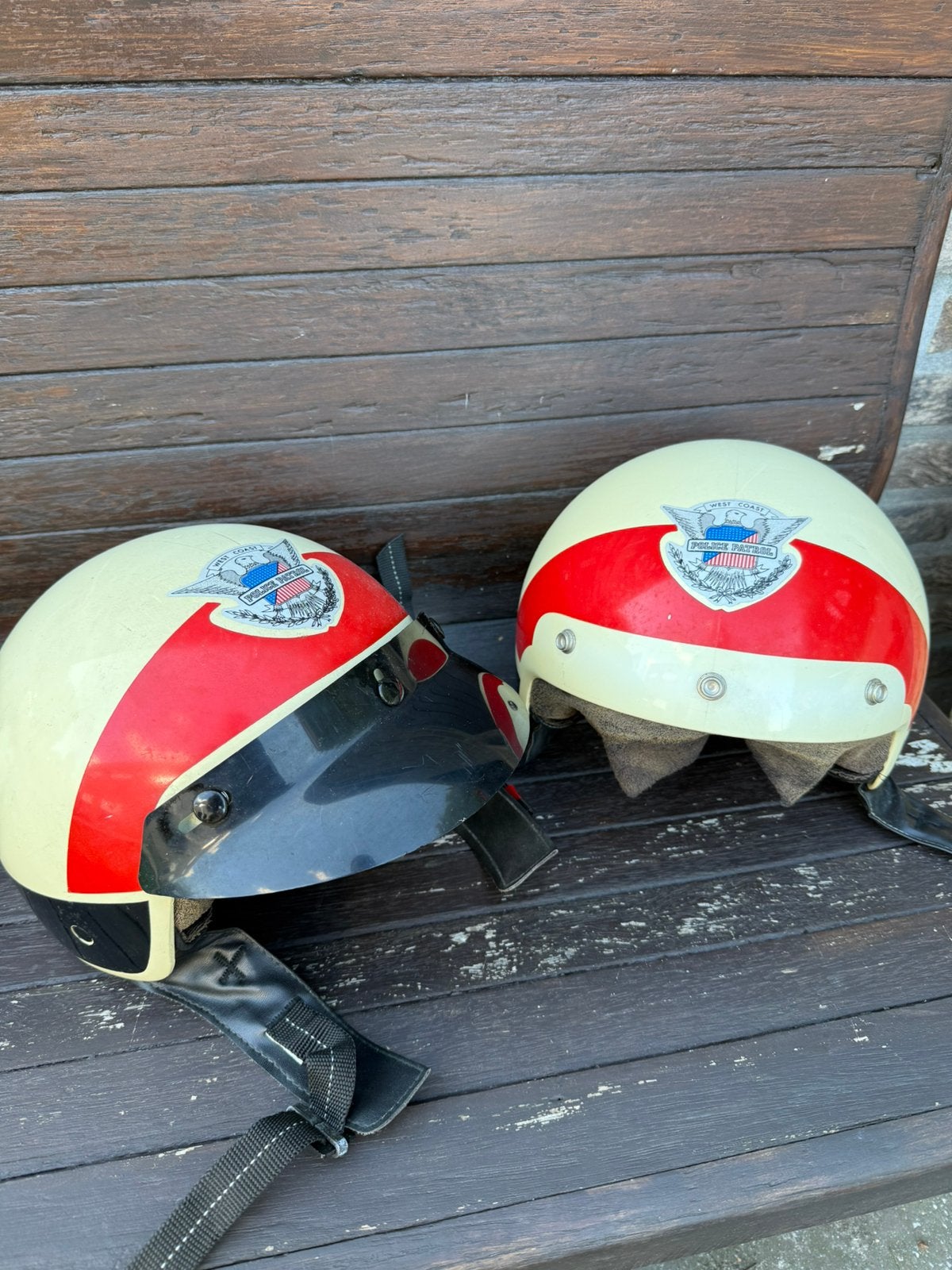2 vintage brommer helmen west coast, Fietsen en Brommers, Ophalen of Verzenden, Zo goed als nieuw, Large