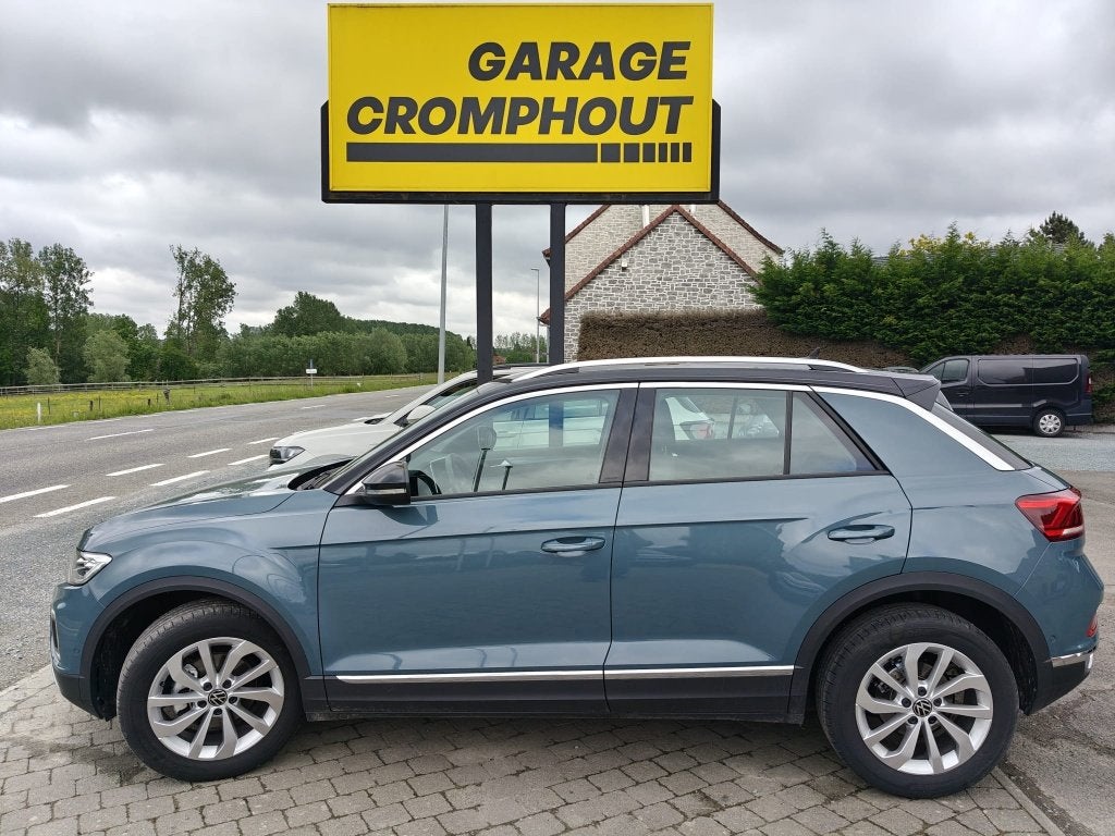 VW T-roc style 1.0 tsi, Autos, Ordinateur de bord, Achat, https://public.car-pass.be/vhr/093747ec-4b21-473f-ba69-3ac2d21590b5