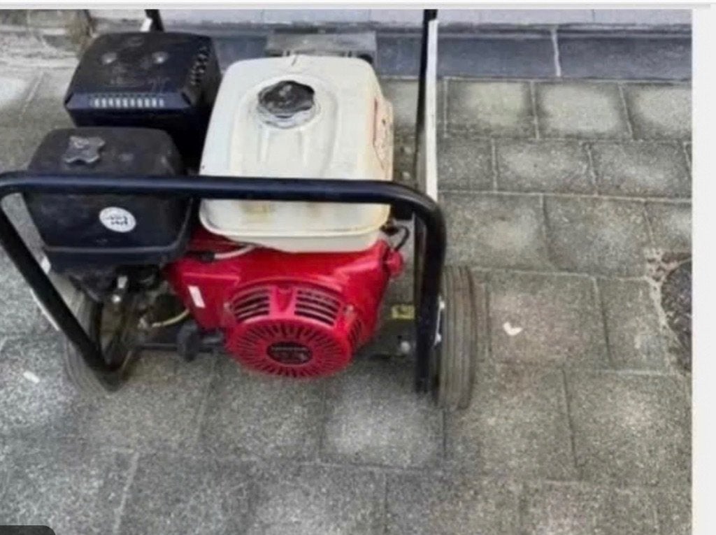 Honda Stroom groep 3,5 nieuw onderhoud gedaan, Doe-het-zelf en Bouw, Ophalen, Gebruikt, Minder dan 5 kVA, Benzine