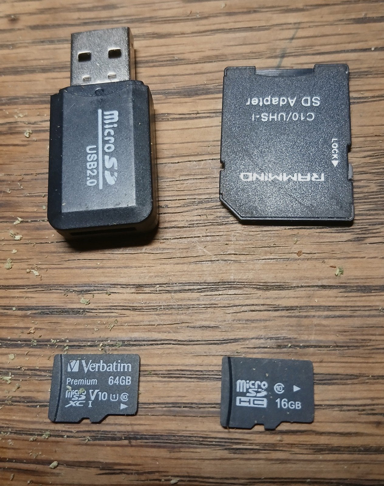 micro sd 64gig+micro sd 16gig +usb adapter+sd adapter, Computers en Software, Ophalen of Verzenden, Zo goed als nieuw, Verbatim
