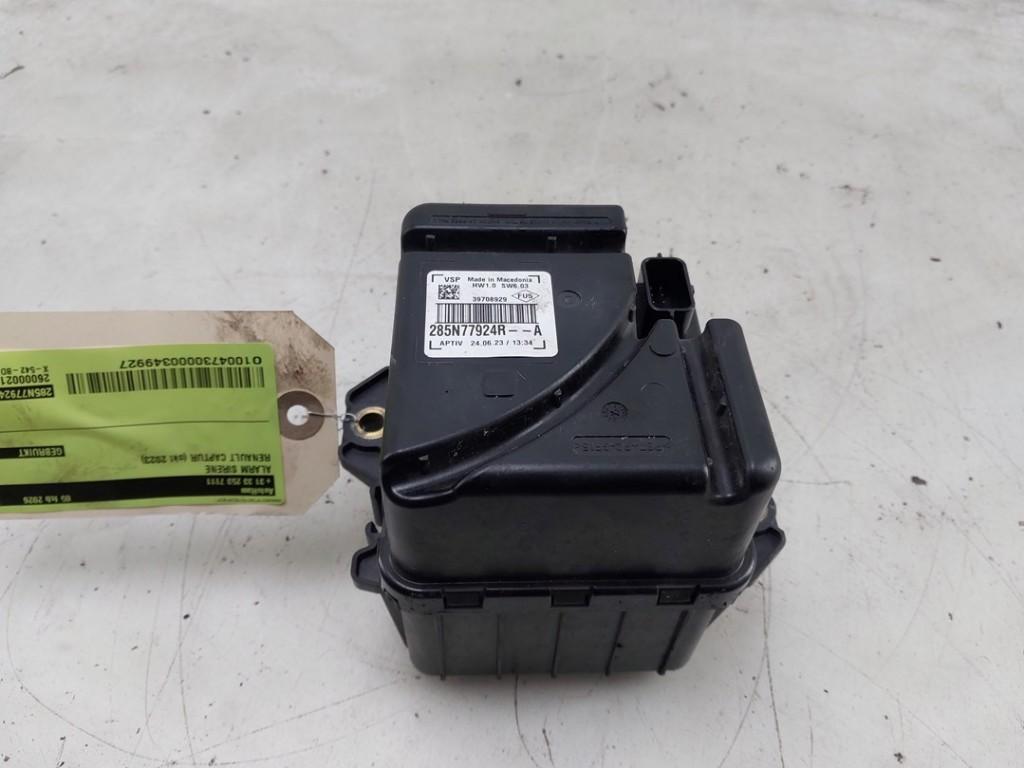DIVERSEN Renault Captur II (RJB) (|256A82112R|285N77924R|), Dhr. J. Ham, Gebruikt, Renault, Administratie@autoham.nl