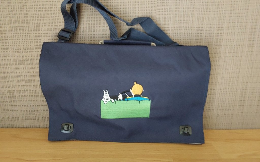 CARTABLE EN TISSU DE TINTIN NOUVEAU, Bijoux, Sacs & Beauté, Sacs | Cartables, Enlèvement, Neuf, Porte-documents ou Cartable
