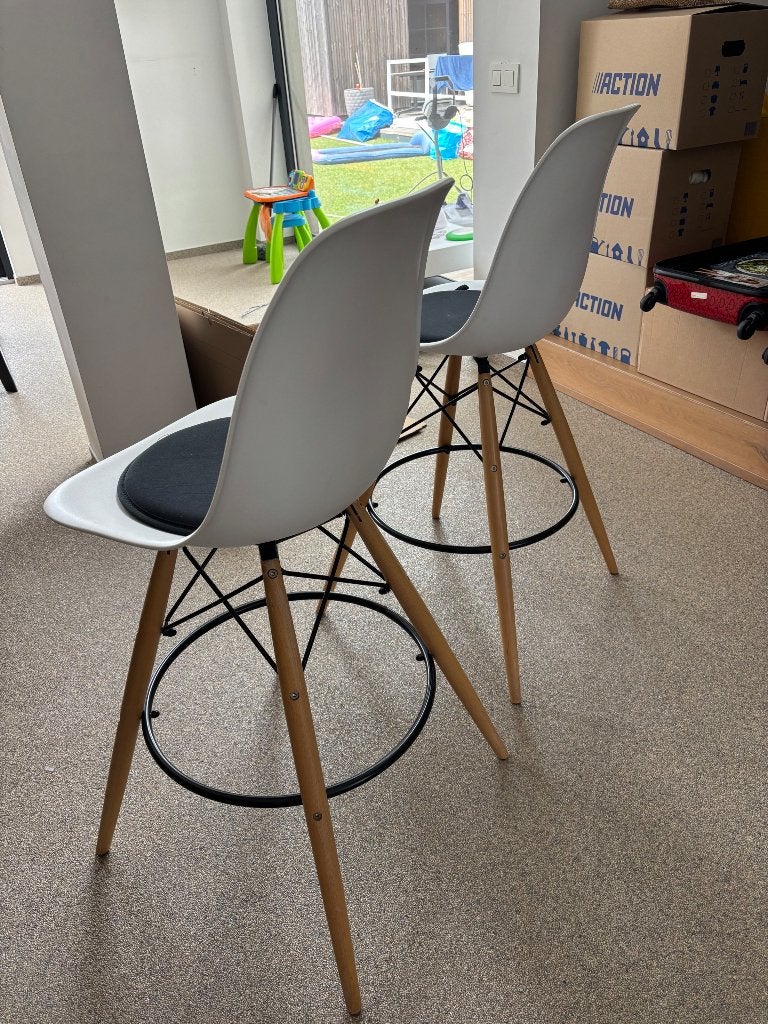 Bar krukken wit met hout, Huis en Inrichting, Gebruikt, Met voetsteun, 60 tot 90 cm, 2 krukken