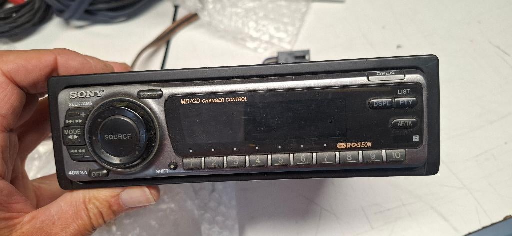 Autoradio Sony en set Visaton luidsprekers, 3-wegs., Ophalen of Verzenden, Gebruikt