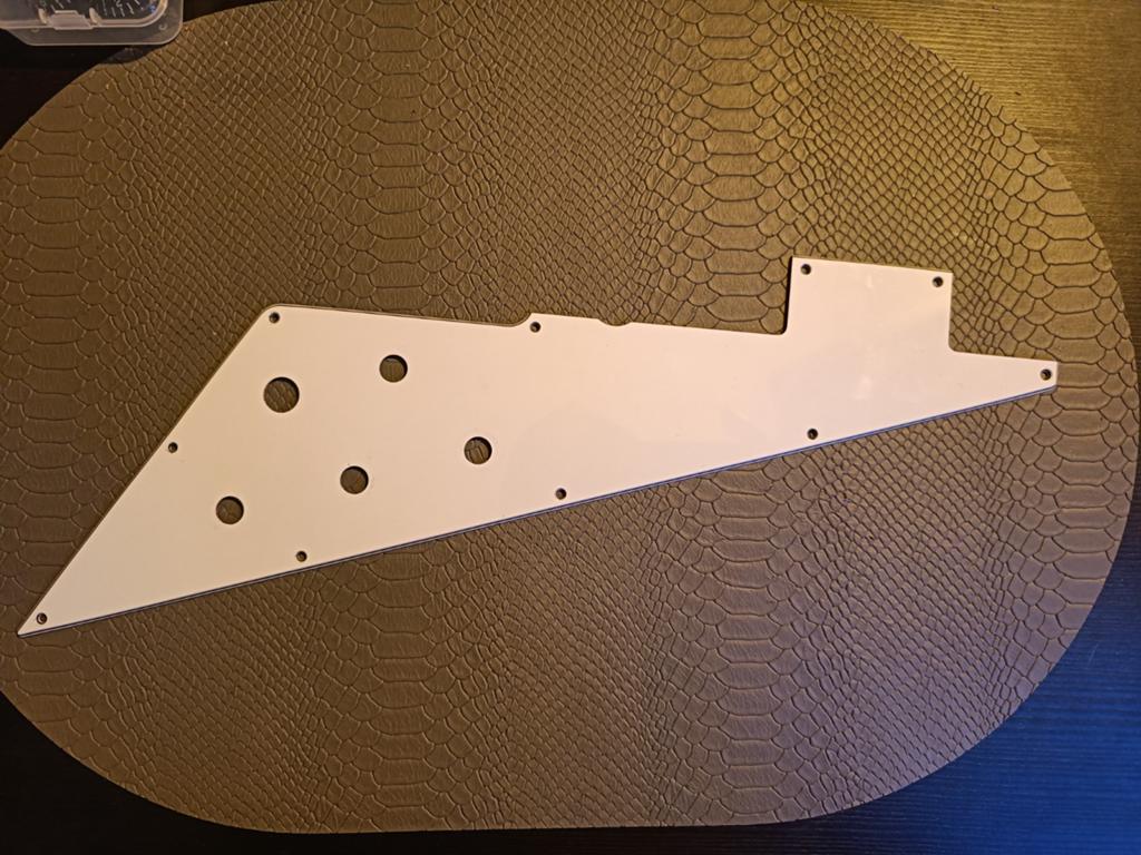 Gibson 2019 Flying V pickguard, Muziek en Instrumenten, Ophalen of Verzenden