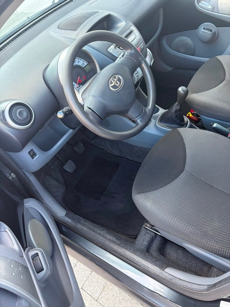 Toyota Aygo : économique, compacte et fiable !, Autos, Achat, Entreprise, Aygo, Essence