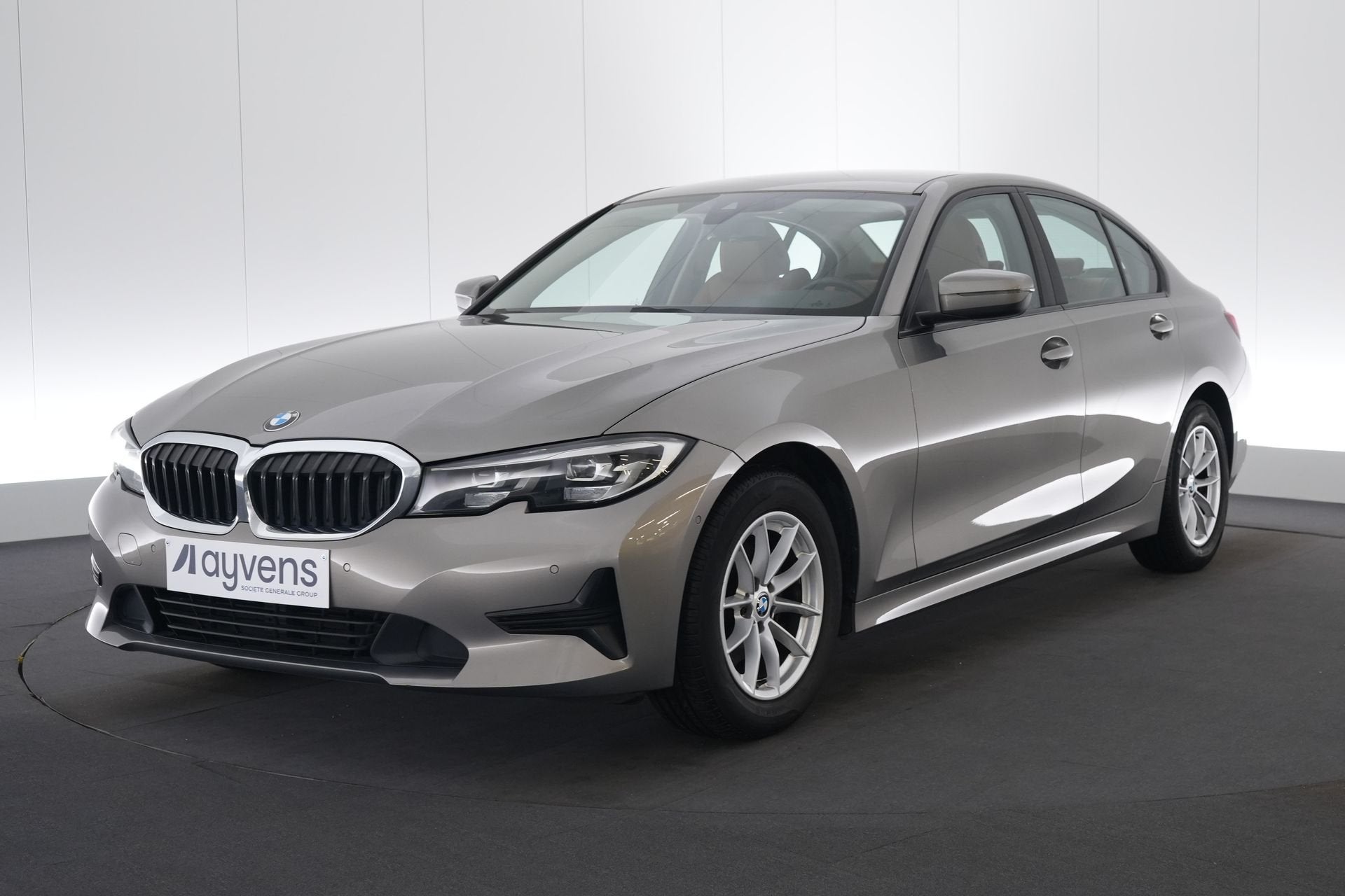 (2CAB815) BMW 3 BERLINE, Autos, Achat, Entreprise, Carnet d'entretien, Autres couleurs