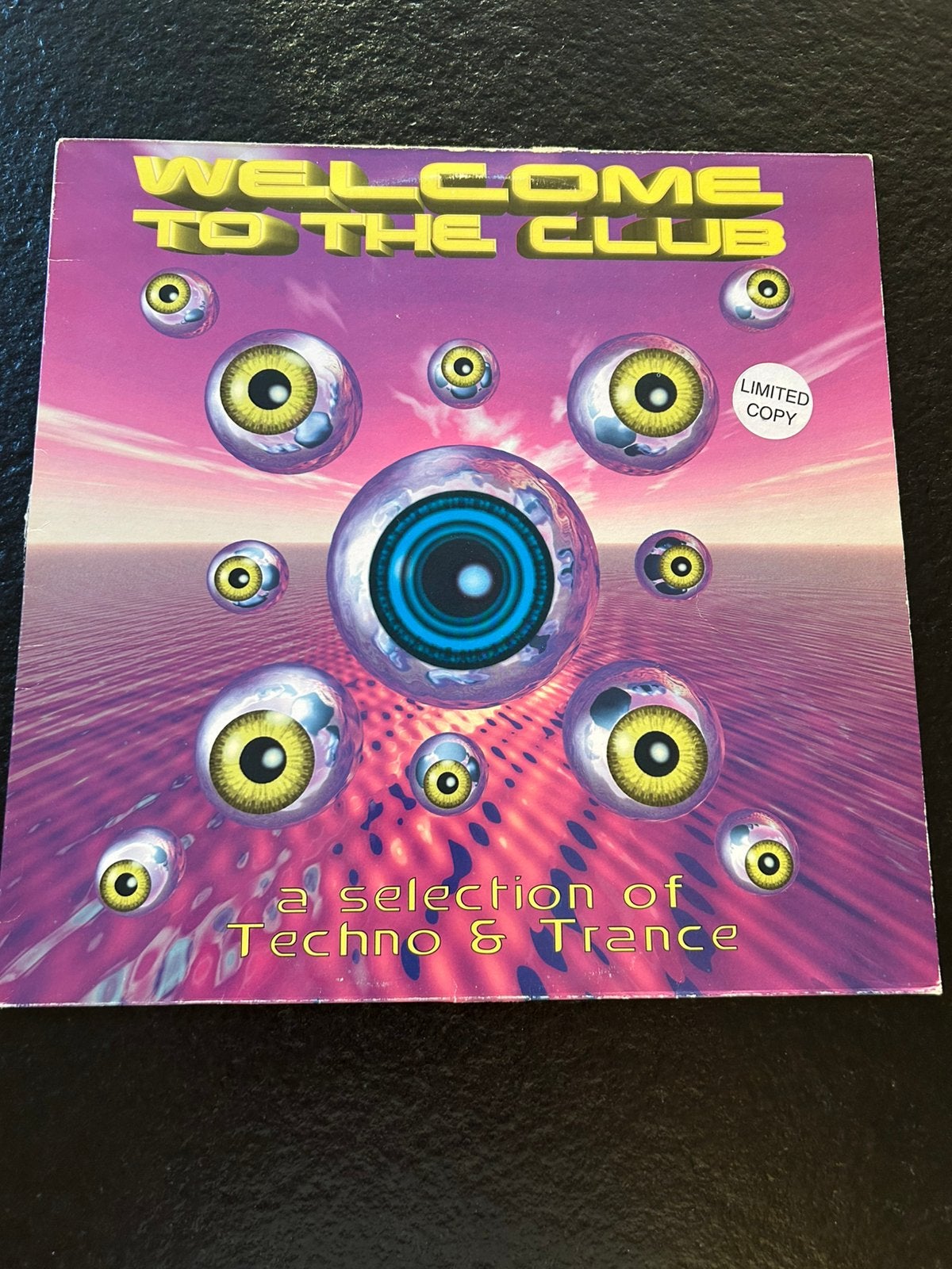 WELCOME TO THE CLUB!!!, Ophalen of Verzenden, Zo goed als nieuw