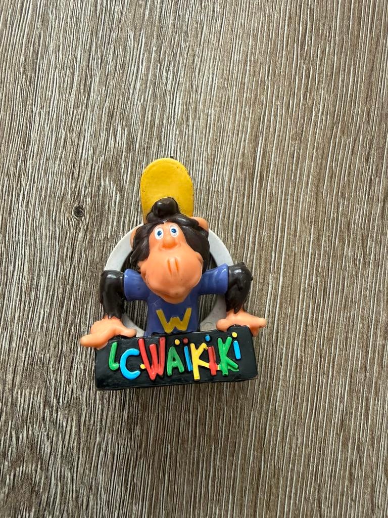 Figurine de Waikiki datant de 1991, Enlèvement, Utilisé, Autres types