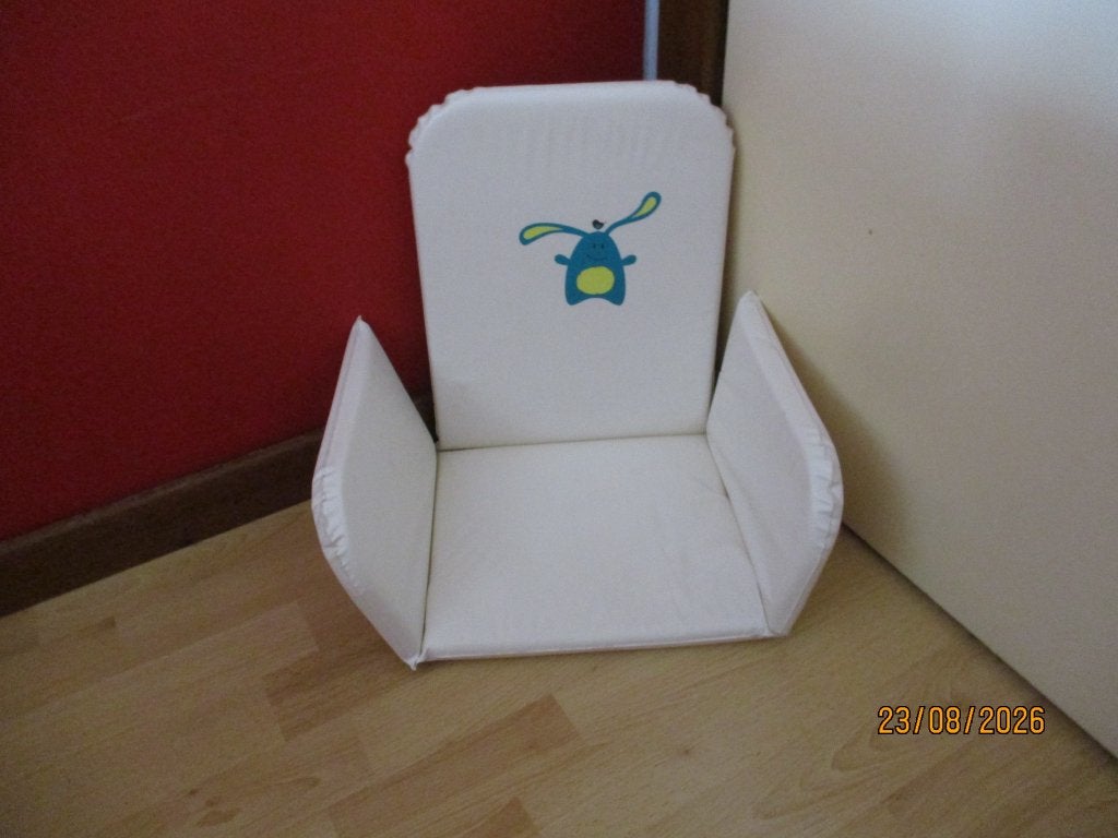 Nieuw verkleinkussen voor eetstoel, Kinderen en Baby's, Kinderstoelen, Ophalen of Verzenden, Nieuw, Stoelverkleiner