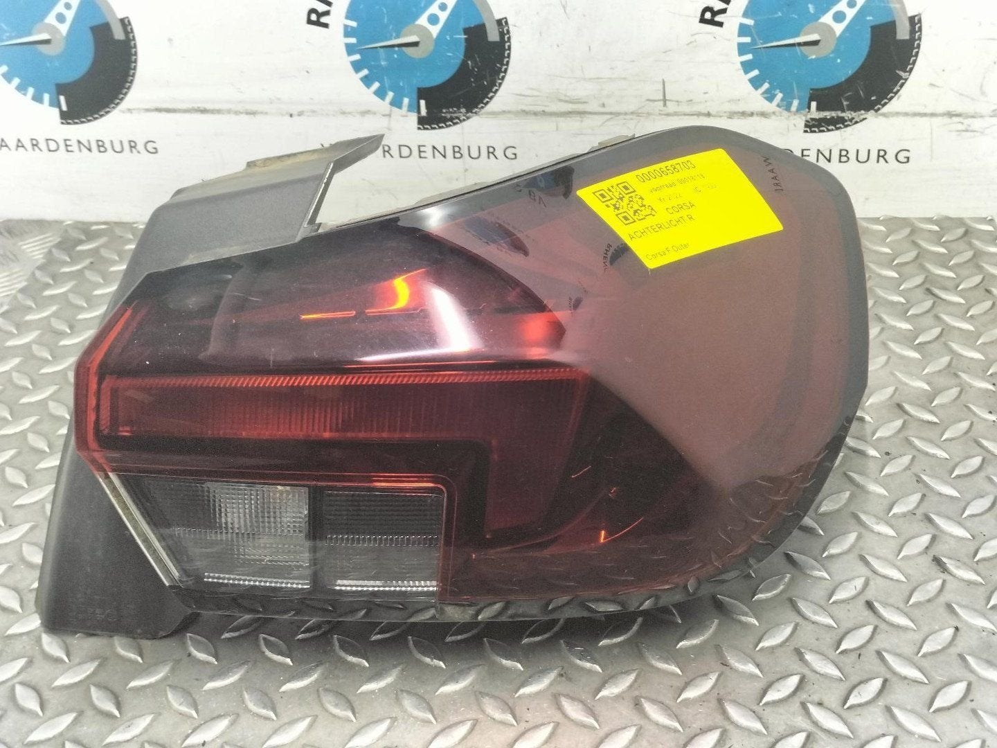 OPEL CORSA F 1.2 Edition P2JO ACHTERLICHT R 2022, Enlèvement ou Envoi, Utilisé, ARN reconnu