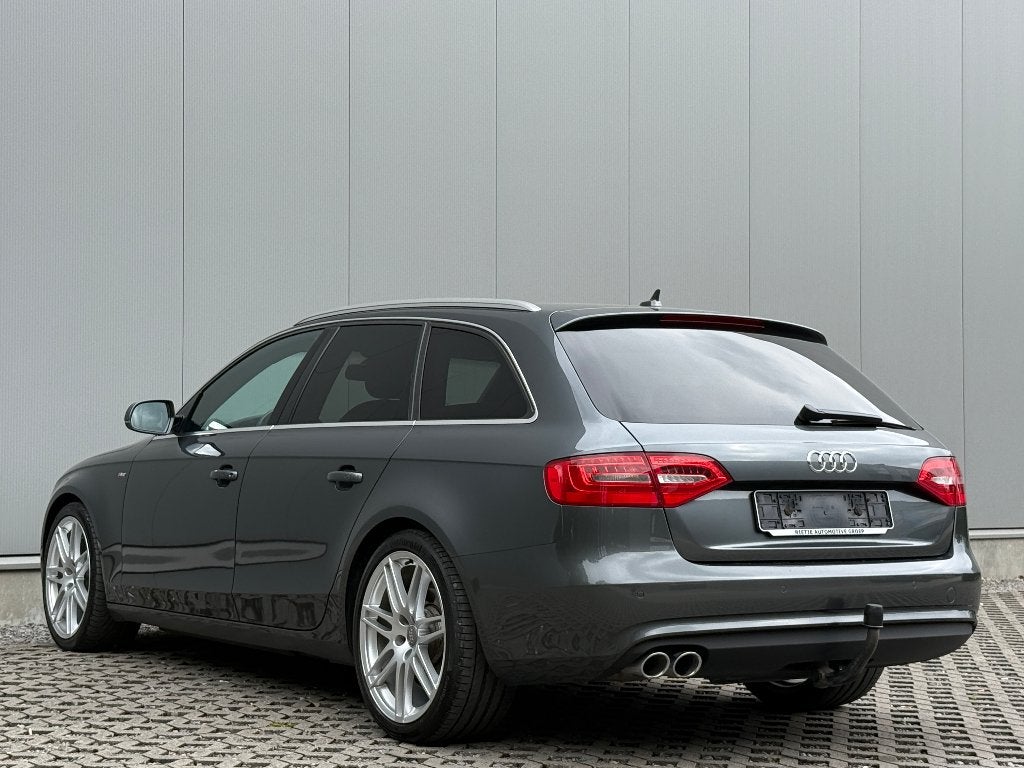 Audi A4 Avant 2.0 TDi S line Multitronic Xenon Cruise Navi, Autos, Cuir, Achat, 129 g/km, Entreprise