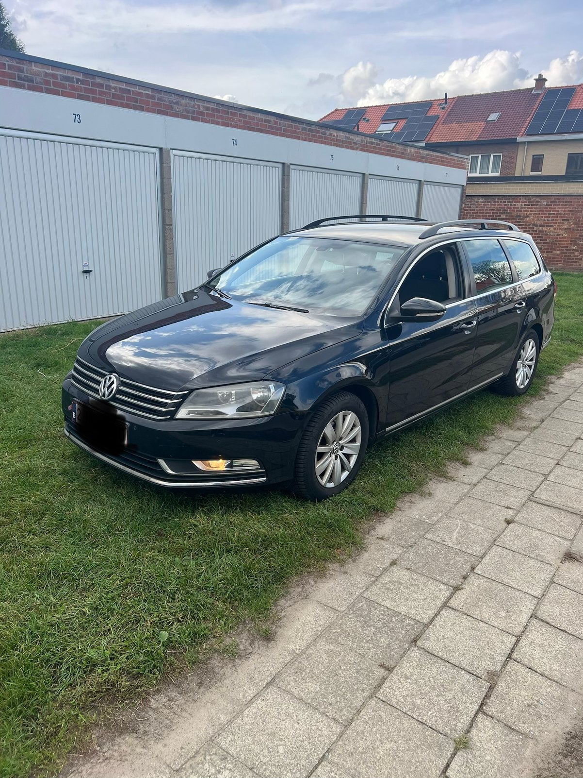 VW Passat 1.6 TDI Diesel Euro 5, Euro 5, Boîte manuelle, Noir, 5 portes