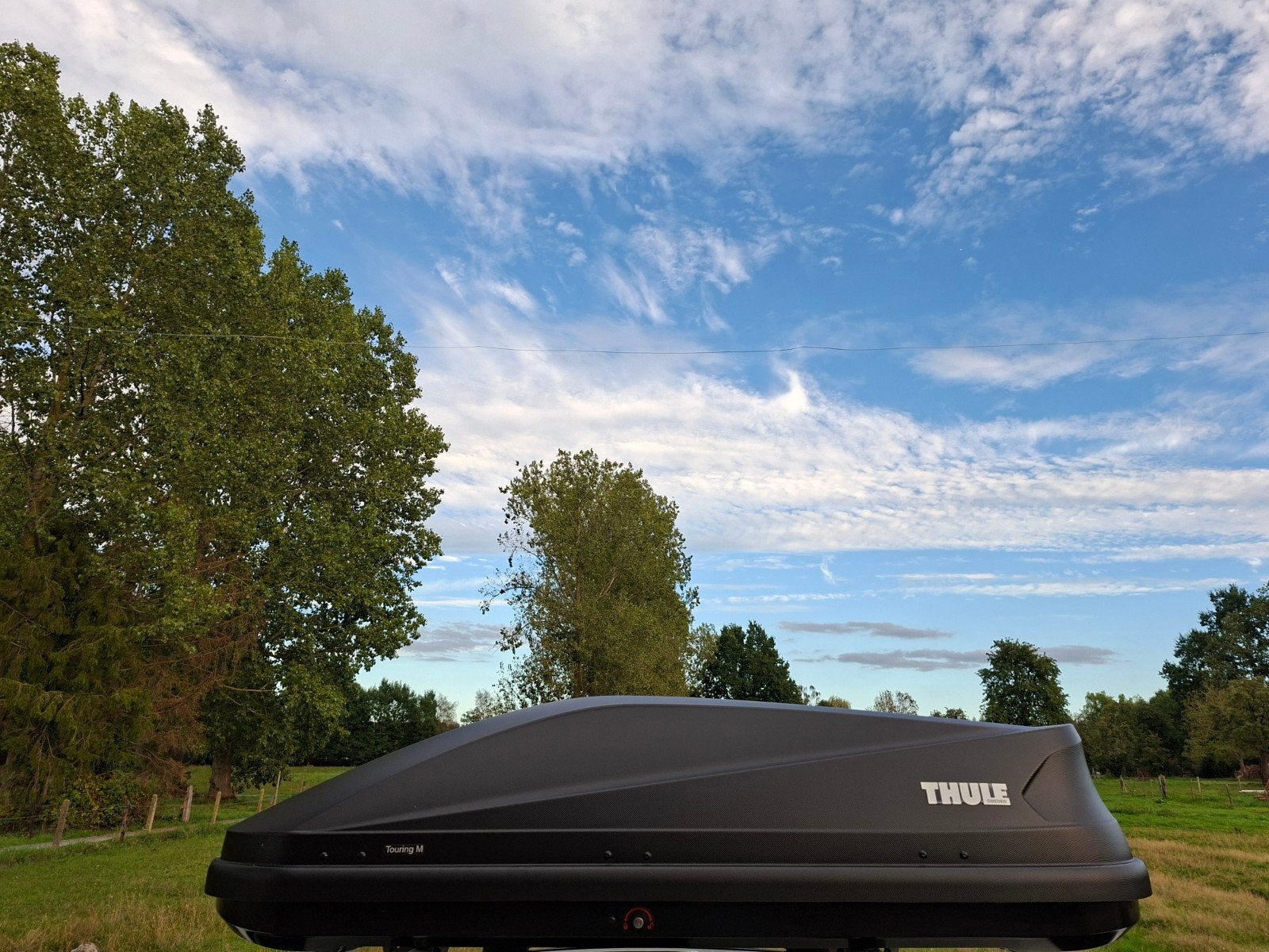 COFFRE DE TOIT THULE TOURING 200 (400 LITRES), Autos : Divers, Enlèvement